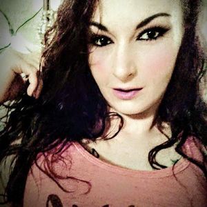 Meet your Posher, Jenn